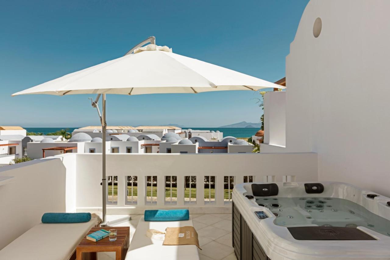 Family Bungalow Garden View with Outdoor Whirlpool Spa (Jazzi)